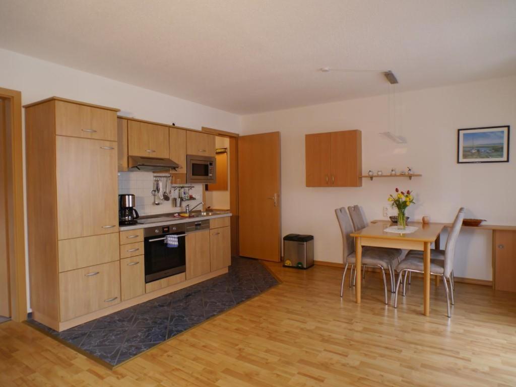 Ferienwohnung am Maiglöckchenberg Karlshagen Exterior foto